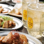 各種お酒・ハイボールに合う料理がたくさん！単品308円(税込)均一☆食べ飲み放題コースもお得◎