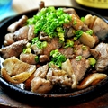 料理メニュー写真 地鶏の豪快！炭火焼［150g］