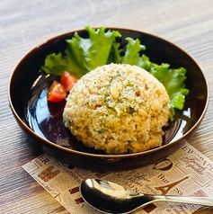 ペペロンチーノ風味チャーハン