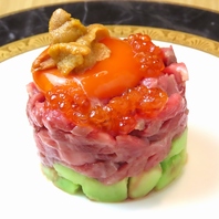 【目でも楽しめる】豪華な食材で芸術的な一品を彩ります