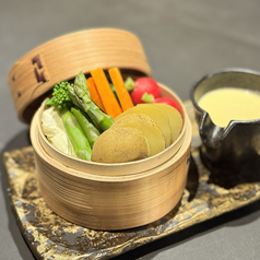 蒸篭蒸し春野菜のバーニャカウダ