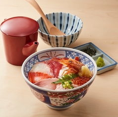 マグロ専門居酒屋 とろ屋 銀座インズ店のおすすめランチ1