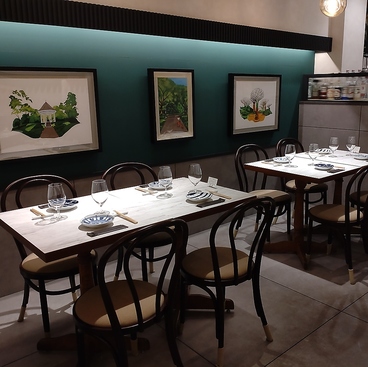 SINGAPORE CUISINE SINKIES シンガポール キュイジーヌ シンキーズの雰囲気1