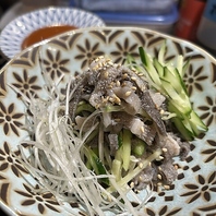 お酒に合う自家製おつまみが豊富です。