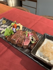 厳選牛のステーキ 100g~