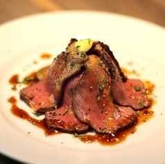 炙りレアビーフ飯　特製タレor塩ダレ