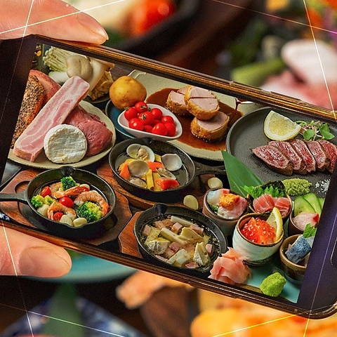 『全20種のアヒージョ』や『至福の沼カツ』など、味と遊び心にこだわる創作鉄板バル