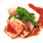 7月限定菜な会席◆【5500円(税込)の一品】…火の本豚のバラ肉サラマンダーグリル