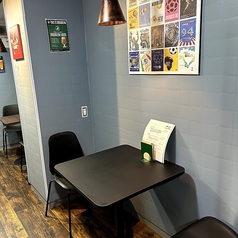 二人がけテーブル席です。