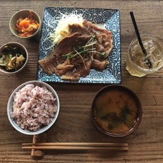 ランチは定食屋さん