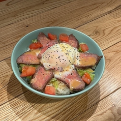 ローストビーフ丼
