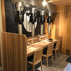 もちろんお一人様も♪シンプルでスタイリッシュなデザインが魅力です。一人でも気軽に利用できます。