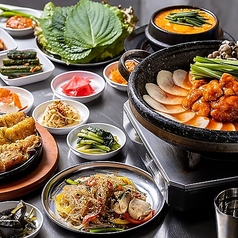 モクサルコプチャン 薬院店の特集写真