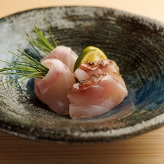 【向付】 羅臼産天然松川鰈昆布締め