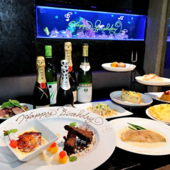 【こだわり演出】3時間飲み放題付コース【水槽にオリジナルメッセージでゲストが喜ぶ宴会】の写真