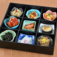 Korean Kitchen まだん 阪急東通り店のおすすめランチ1