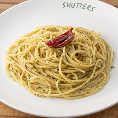 にんにくと赤唐辛子のスパゲッティ