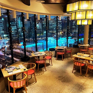 炙屋 大通ビッセ店の雰囲気1