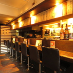 goji-goji並木店。生ビール380円、単品メニュー380円～とリーズナブルな価格がウリ！