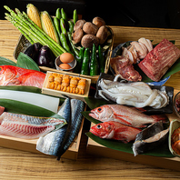 旬のその日一番の食材を腕を振るっておもてなし。