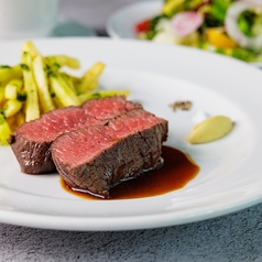 牛頬肉赤ワイン煮込み