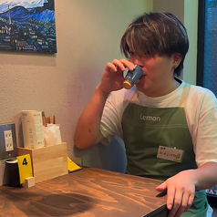 すわれる立ち飲みレモンの雰囲気3