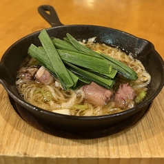鉄板塩レバニラ