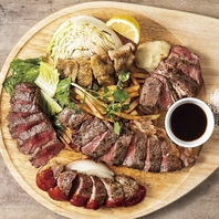 ビールやカクテル、ワインに合うお肉をご用意してます！