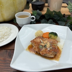 チキンガーリックチキンステーキ ~ガーリックソース~