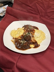 ぶりす特製チーズ入りオムライス ビーフシチューソース