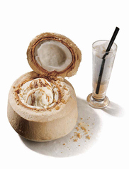 まるごと生ココナッツアイスクリームベトナムコーヒーがけ