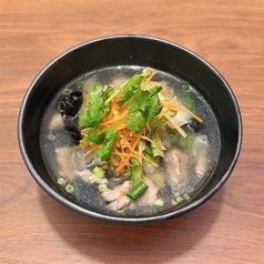 ゲェーンチュートーフ(豆腐と春雨のあっさりスープ)