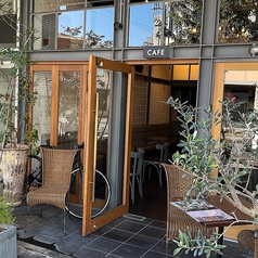 Cafe dining Bar Capo カフェ ダイニング バー カポ 栄店の外観2