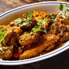 トリッパとごろ肉のトマト煮込み