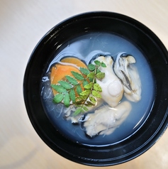 牡蠣の酒蒸し　（５個）