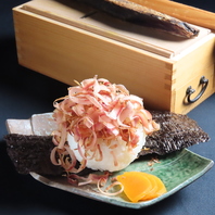 【新潟県産コシヒカリと一等級海苔】当店人気のおにぎり