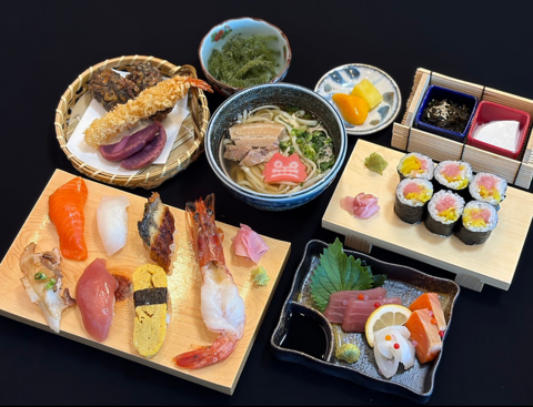 あぐー豚しゃぶや本格寿司など沖縄の絶品食材を堪能できる♪魅力あふれる島居酒屋