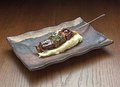 料理メニュー写真 蝦夷鹿モモ肉の串焼き