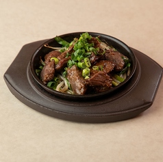 鉄板 おつまみカットステーキ