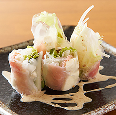 生ハムとクリームチーズの生春巻き