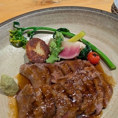 特撰牛リブロースステーキ　本わさび添え