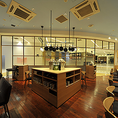 解放感ある店内