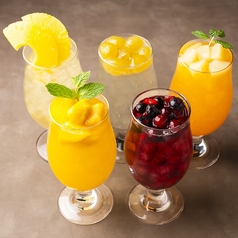 人気No.1！果実たっぷりサングリア！