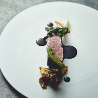 大地の恵みを感じるビストロノミースタイル