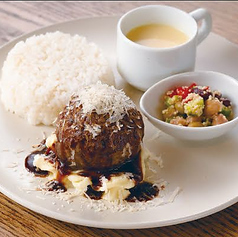 【国産牛100％】デミグラスハンバーグプレート