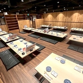 水産酒場サーモン部 新横浜駅前店の雰囲気2