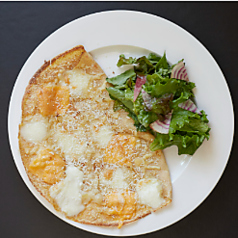 クワトロチーズの米粉ガレット