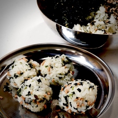 焼き肉に合うおにぎり