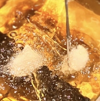 三種の塩で味わう専門店ならではの天麸羅