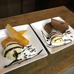 アイスチョコレートケーキ／焼きプリンアイス